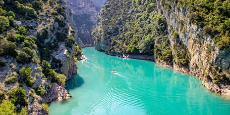 Gorges du Verdon canyon with turquoise waters