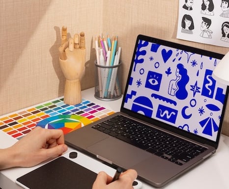 Redes sociales gestionadas profesionalmente para mejorar la presencia online de tu marca.