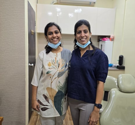 Famous endodontist Dr. Pallavi Jamodkar with visiting prosthodontist Dr. Poorva