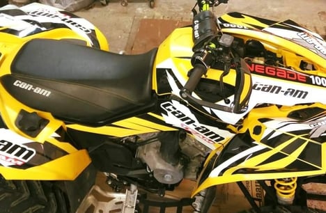 specialūs moto lipdukai