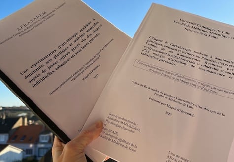 Photos du mémoire et de l'article de fin d'études de Magali Strassel, art-thérapeute