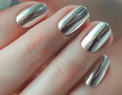 Chrome nails