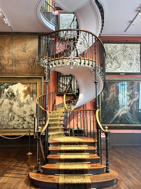 escalier en colimacon musee gustave moreau