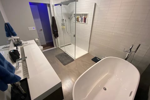 walk-in shower and tub replacement