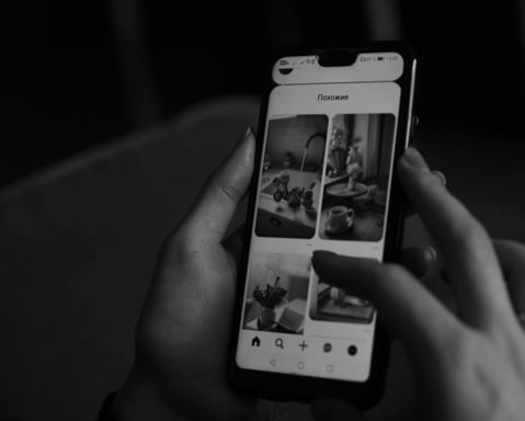 Iphone Black and White