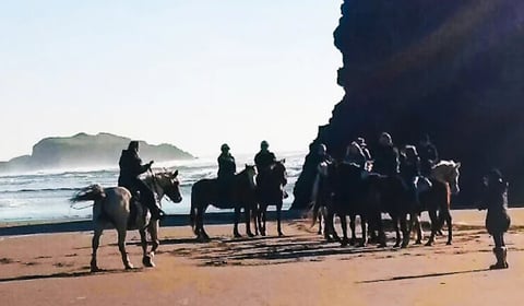 Oregon Coast - Horseback riding on Bandon beach