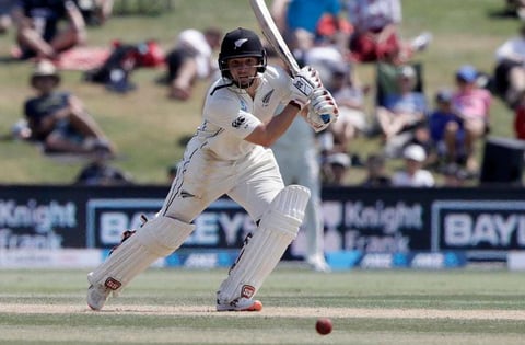 BJ Watling drives against England at Mount Maunganui