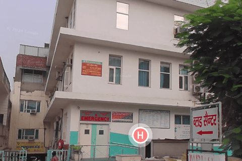 An image showing Facade of Virk Blood Bank in Karnal