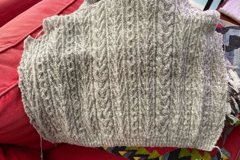Cable jacket back complete