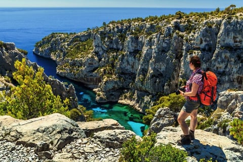 hiking in Cassis calanques view from the top