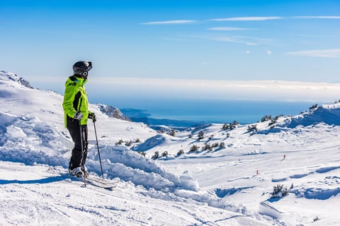 Ski in the Alps French Riviera with view on the sea