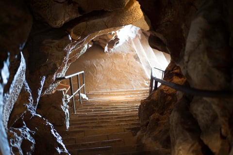 Grotto Saint Cézaire lights and exploration