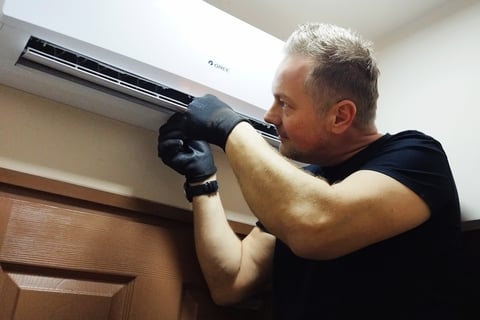 klíma szerelés, klíma karbantartás, klíma tisztítás
