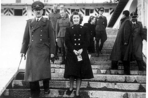 Adolf Hitler and Eva Brown ,berghof