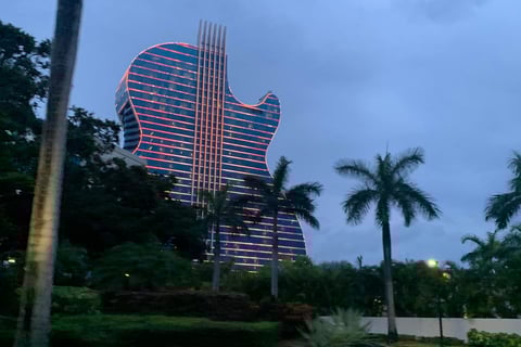 Guitar Hotel FLL