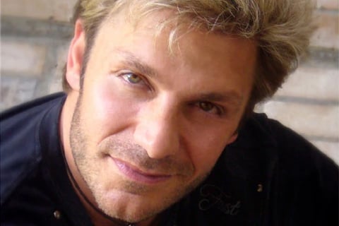 Vic Mignogna