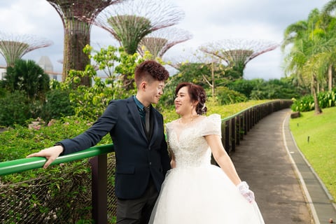 Singapore white wedding dress photoshoot gardens by the bay photography solemnization ROM