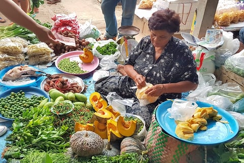 ตลาดนัด ฝนทอง (Talat Nat Fontok), Chumphon 