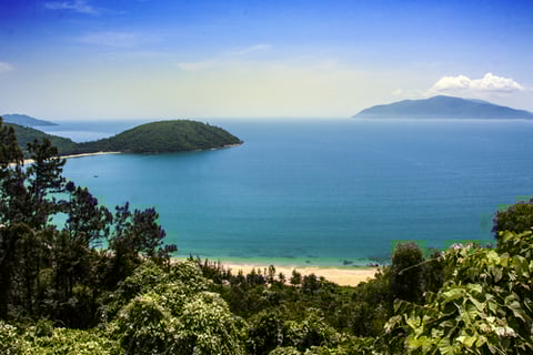 Danang beach from Hai Van pass