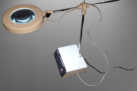 #LIGHT MAGNIFYING LAMP