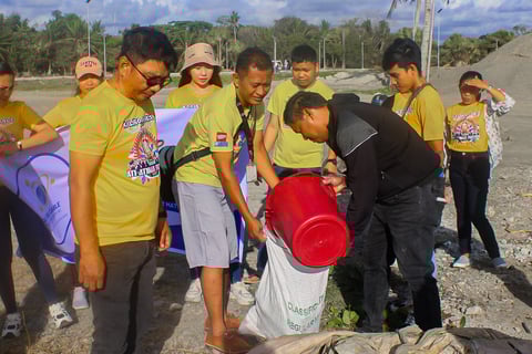 KC Cares Coastal Clean Up
