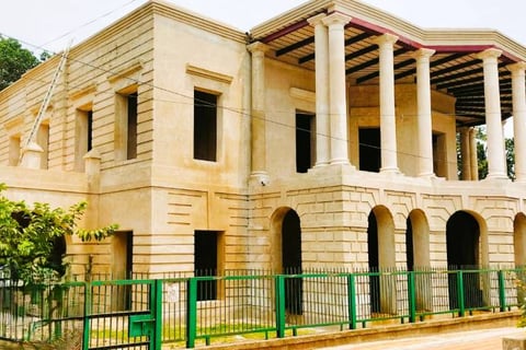 Warren Hastings House, Barasat