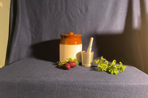 Simple household objects set up with unidirectional light source