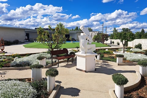 Escultura Miguel Yebra
