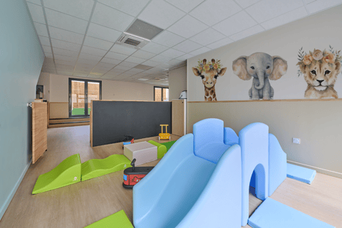 Crèche enfant impression animaux jungle
