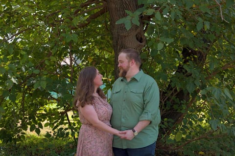 husband wife couple maternity baby picture near Fort Worth, Texas