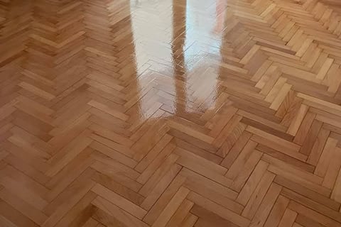 lakiranje parketa zagreb