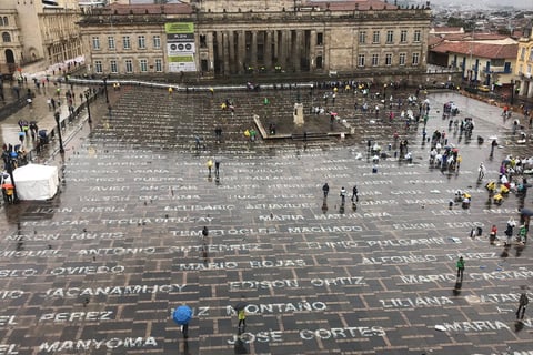 quebrantos-obra-doris-salcedo