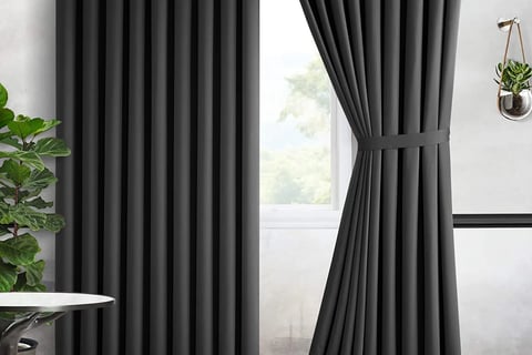 blackout-curtains