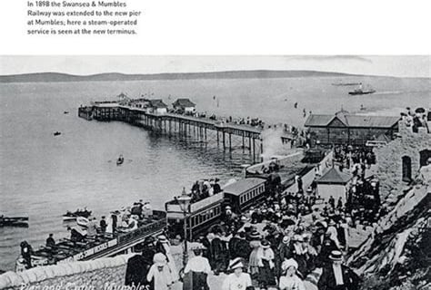 The tram departs Mumbes Head