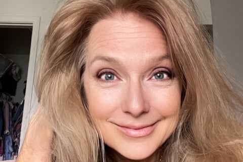 Hi, I'm Carla Alexander, Founder of Premier Pet Care. I love animals and am here to help!