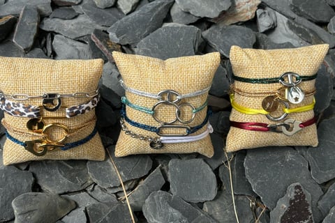Bracelets cordons et chaines