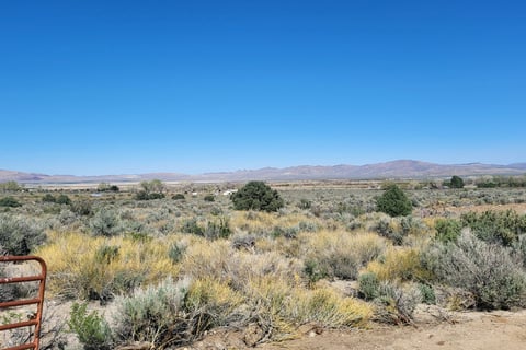 10 acres of land recently sold for $150,000 by Walker River Basin Realty.