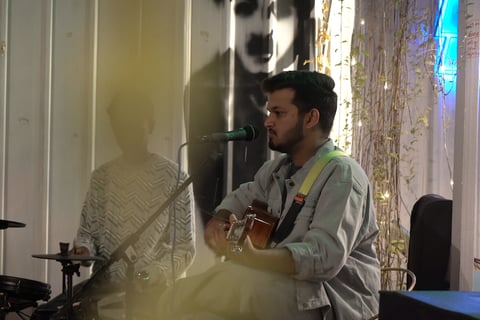 a live music event basil the otherside