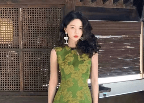 The Timeless Elegance of Traditional Qipao
