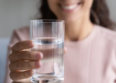 water is crucial in kidey stone