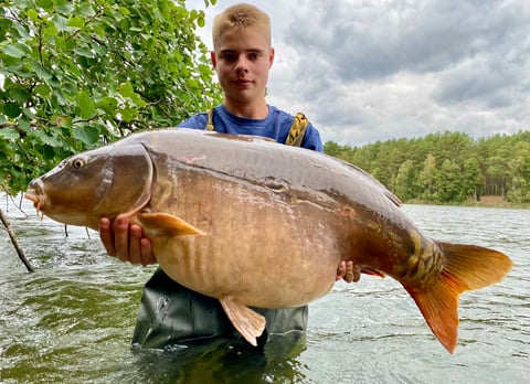 Karpių žuklė ilgio ežere su Renmar Baits boiliais