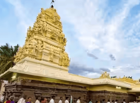 Kalabairavar Temple, Nallampalli