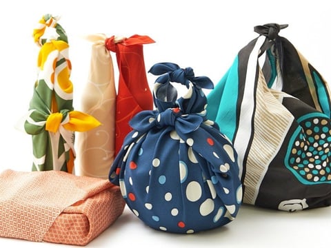 furoshiki wrapping