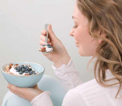 Therapist offering online support for avoidant restrictive food intake disorder