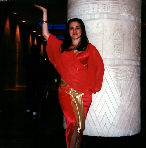 Performer in costume welcomes you to the Luxor
