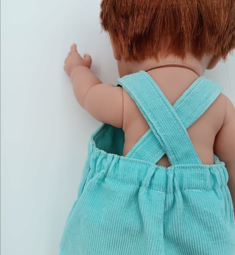 Back of dungarees that don't fit correctly