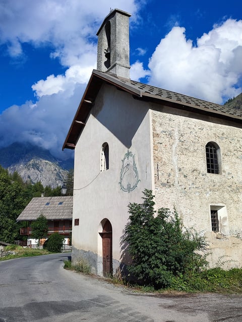 Pelvoux St Antoine chapelle St Pierre