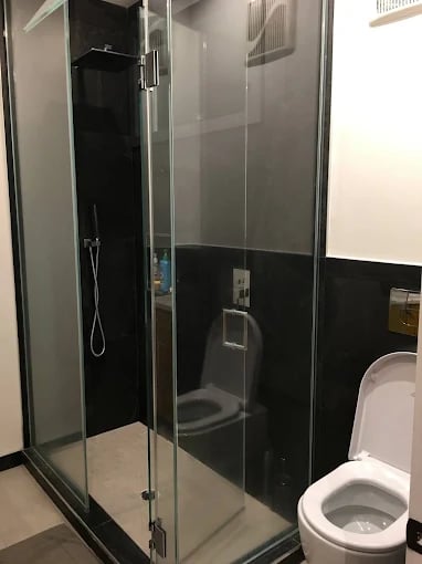Sunnyvale, CA bathroom remodeling project with black tiles