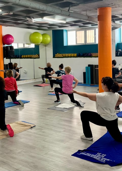 Hacer pilates elda