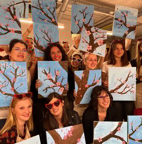 Atelier peinture EVJF à Strasbourg entre copines